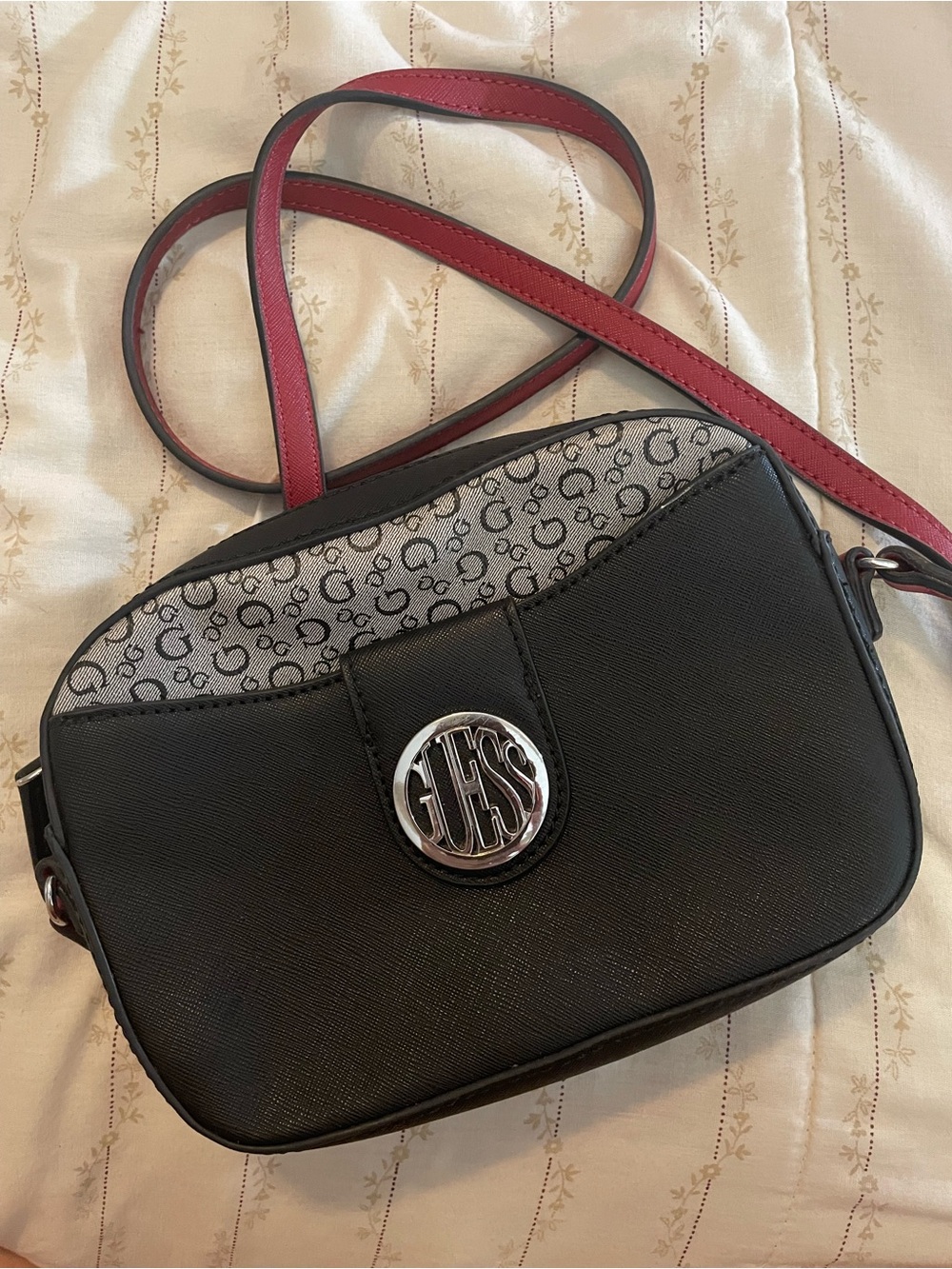 Guess Black Crossbody Bag with Red Strap Monogram Camera Purse